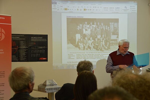 Foto von Willi Fichtner, ehrenamtlicher Mitarbeiter im Dorfentwicklungsverein