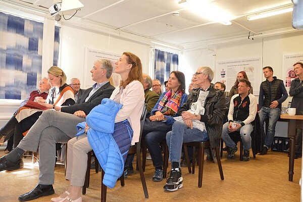 Foto von Besuchern